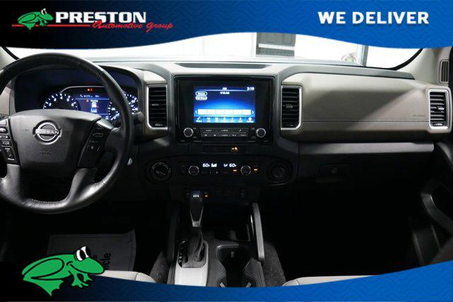 2022 Nissan Frontier Crew Cab SV 4x4