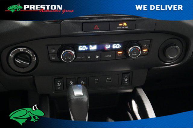 2022 Nissan Frontier Crew Cab SV 4x4