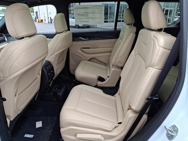 2025 Jeep Grand Cherokee L Limited 4x4