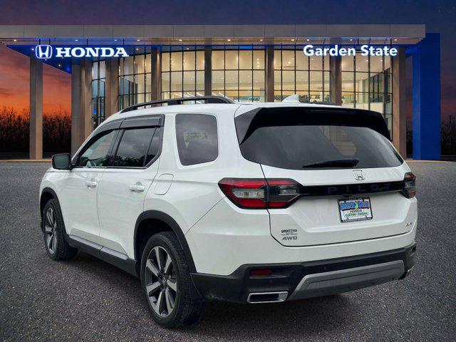 2023 Honda Pilot AWD Elite