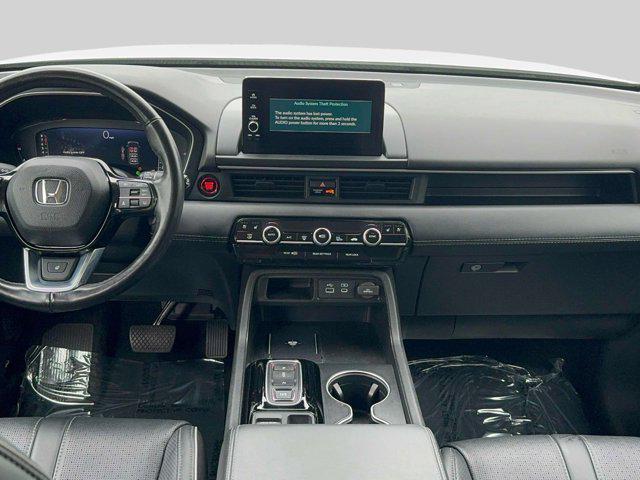 2023 Honda Pilot AWD Elite