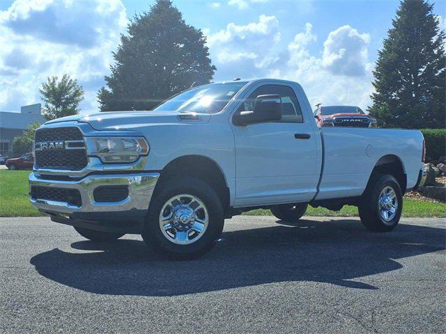 2024 RAM 2500 Tradesman Regular Cab 4x4 8 Box