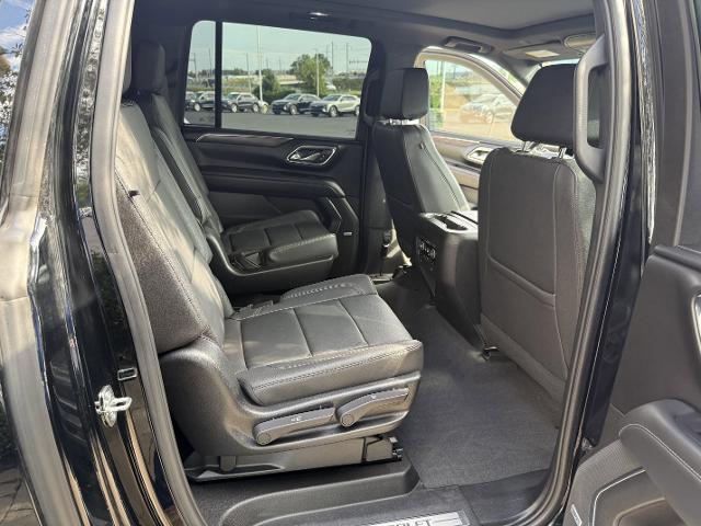 2023 Chevrolet Suburban 4WD Z71