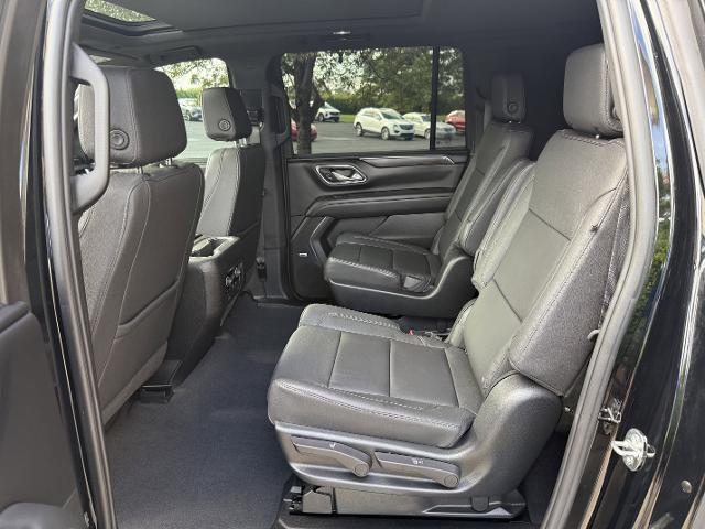 2023 Chevrolet Suburban 4WD Z71