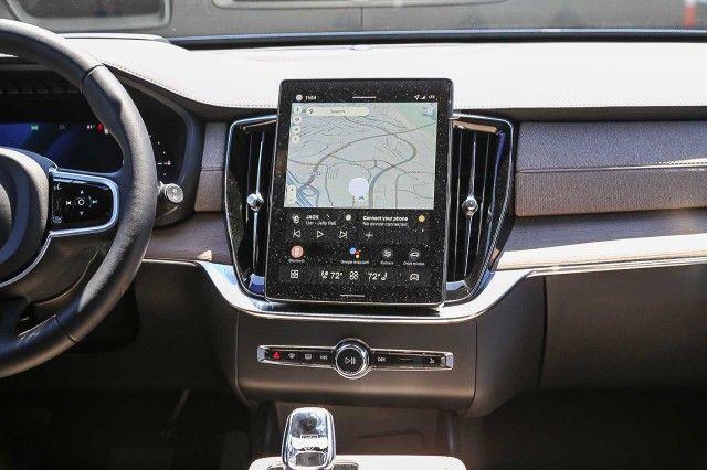 2026 Volvo XC90 Plug-In Hybrid Ultra, T8 AWD, Electric/Gasoline, Bright, 7 Seats