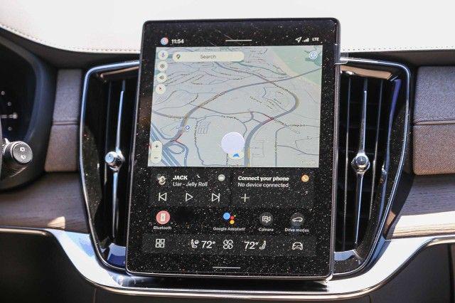 2026 Volvo XC90 Plug-In Hybrid Ultra, T8 AWD, Electric/Gasoline, Bright, 7 Seats