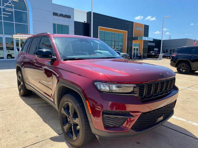 2023 Jeep Grand Cherokee Altitude 4x4