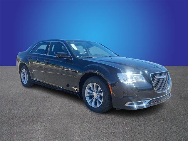 2023 Chrysler 300 Touring
