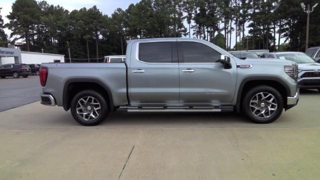 2024 GMC Sierra 1500 4WD Crew Cab Short Box SLT