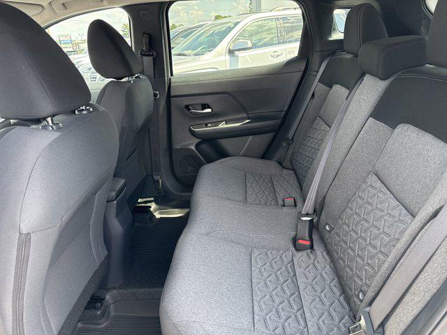 2025 Nissan Kicks SV FWD