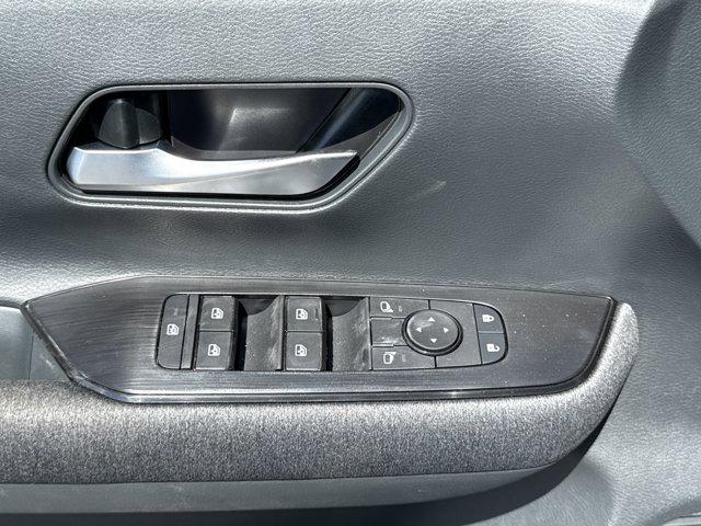 2025 Nissan Kicks SV FWD