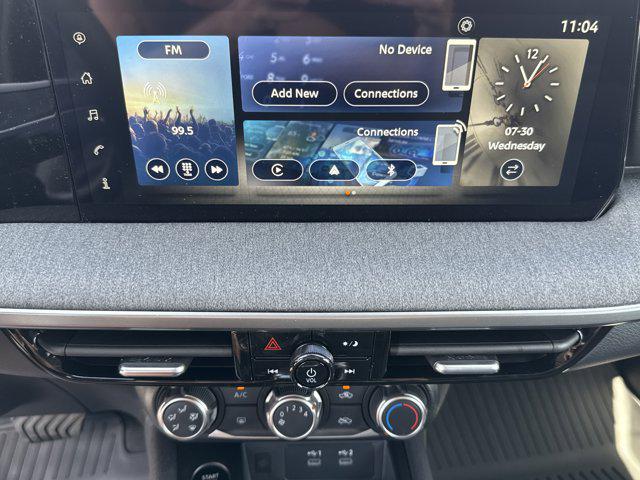 2025 Nissan Kicks SV FWD