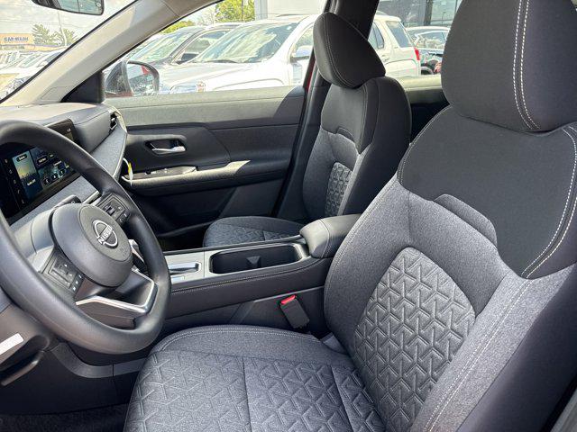 2025 Nissan Kicks SV Intelligent AWD