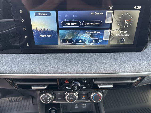 2025 Nissan Kicks SV Intelligent AWD