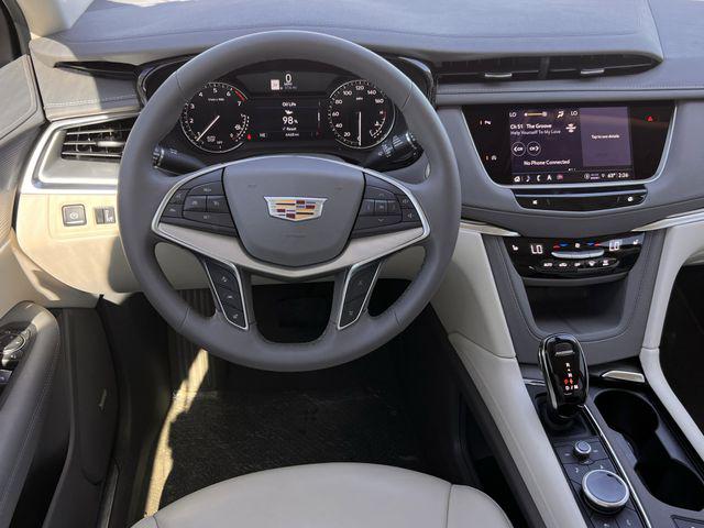 2025 Cadillac XT5 FWD Premium Luxury