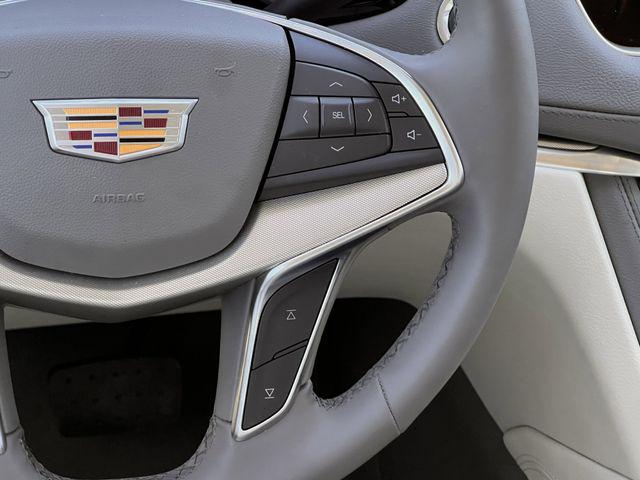 2025 Cadillac XT5 FWD Premium Luxury