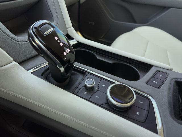 2025 Cadillac XT5 FWD Premium Luxury