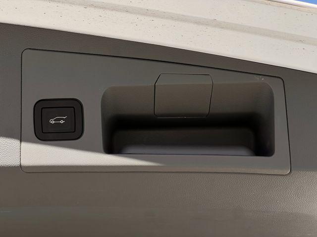 2025 Cadillac XT5 FWD Premium Luxury