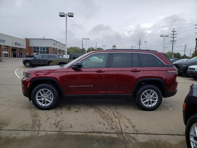 2025 Jeep Grand Cherokee GRAND CHEROKEE LAREDO X 4X4 2025 Jeep Grand Cherokee GRAND CHEROKEE LAREDO X 4X4