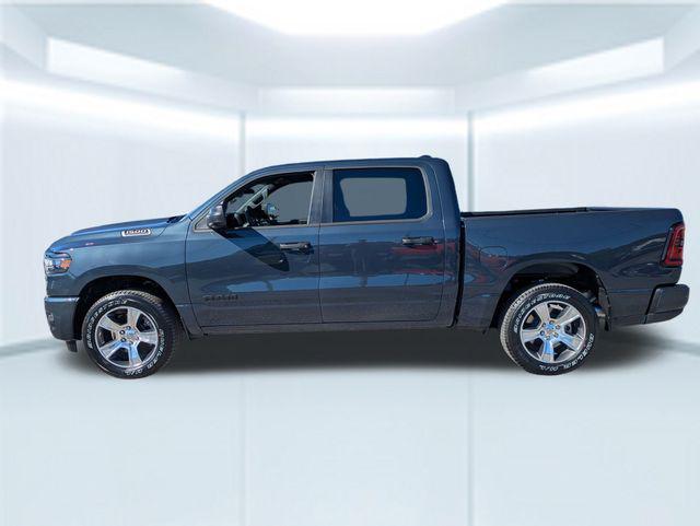 2026 RAM Ram 1500 RAM 1500 EXPRESS CREW CAB 4X4 57 BOX 2026 RAM Ram 1500 RAM 1500 EXPRESS CREW CAB 4X4 57 BOX