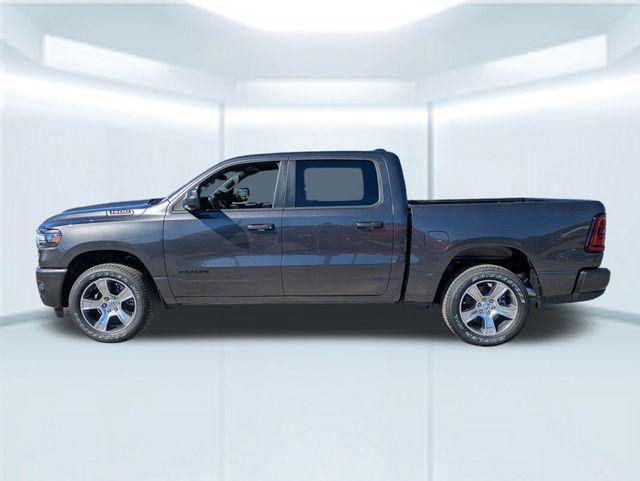 2026 RAM Ram 1500 RAM 1500 EXPRESS CREW CAB 4X4 57 BOX 2026 RAM Ram 1500 RAM 1500 EXPRESS CREW CAB 4X4 57 BOX