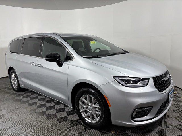 2026 Chrysler Pacifica PACIFICA SELECT 2026 Chrysler Pacifica PACIFICA SELECT