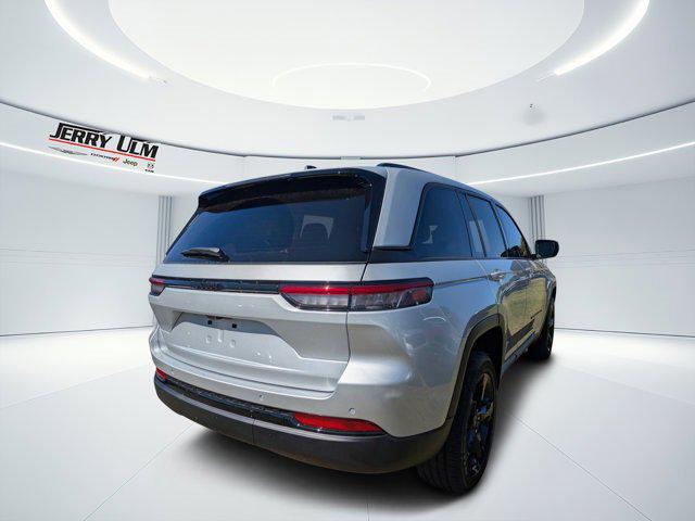 2025 Jeep Grand Cherokee GRAND CHEROKEE ALTITUDE 4X2 2025 Jeep Grand Cherokee GRAND CHEROKEE ALTITUDE 4X2