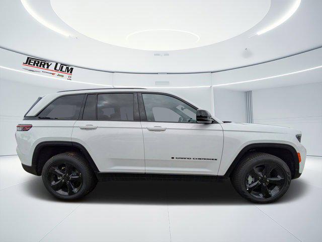 2025 Jeep Grand Cherokee GRAND CHEROKEE LIMITED 4X2