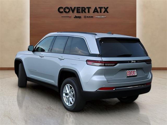 2025 Jeep Grand Cherokee GRAND CHEROKEE LAREDO X 4X2