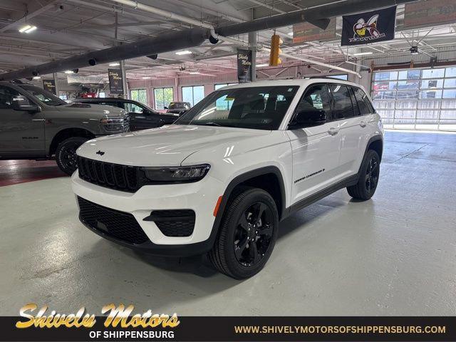 2025 Jeep Grand Cherokee GRAND CHEROKEE ALTITUDE X 4X4 2025 Jeep Grand Cherokee GRAND CHEROKEE ALTITUDE X 4X4