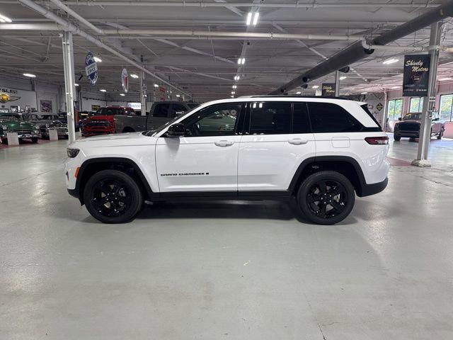 2025 Jeep Grand Cherokee GRAND CHEROKEE ALTITUDE X 4X4 2025 Jeep Grand Cherokee GRAND CHEROKEE ALTITUDE X 4X4