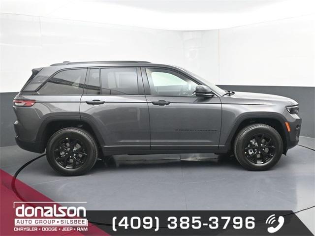 2025 Jeep Grand Cherokee GRAND CHEROKEE ALTITUDE 4X2 2025 Jeep Grand Cherokee GRAND CHEROKEE ALTITUDE 4X2