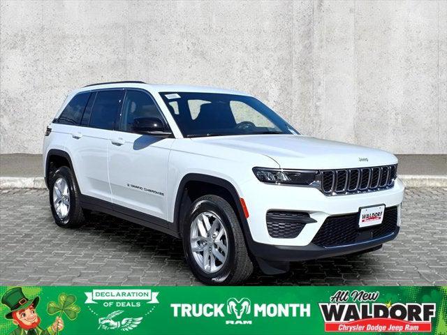 2025 Jeep Grand Cherokee GRAND CHEROKEE LAREDO X 4X4