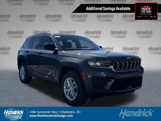 2025 Jeep Grand Cherokee Laredo's photo