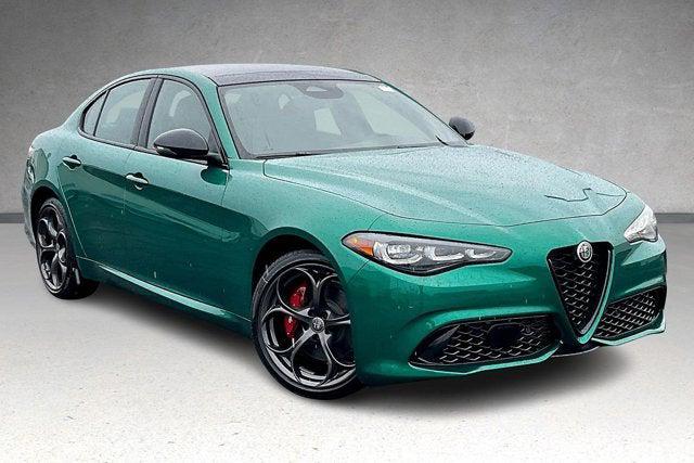 2025 Alfa Romeo Giulia GIULIA TRIBUTO ITALIANO AWD 2025 Alfa Romeo Giulia GIULIA TRIBUTO ITALIANO AWD