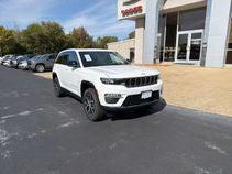 2025 Jeep Grand Cherokee GRAND CHEROKEE LIMITED 4X2 2025 Jeep Grand Cherokee GRAND CHEROKEE LIMITED 4X2