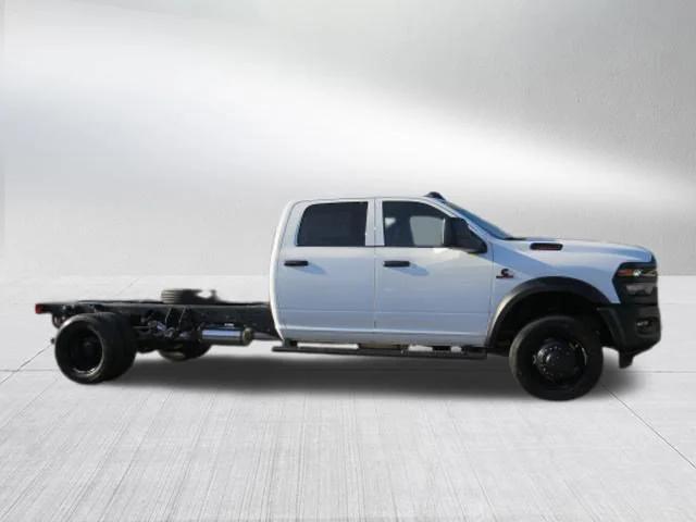 2026 RAM Ram 5500 Chassis Cab RAM 5500 TRADESMAN CHASSIS CREW CAB 4X4 84 CA 2026 RAM Ram 5500 Chassis Cab RAM 5500 TRADESMAN CHASSIS CREW CAB 4X4 84 CA