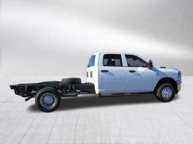2026 RAM Ram 3500 Chassis Cab RAM 3500 TRADESMAN CREW CAB CHASSIS 4X4 60 CA