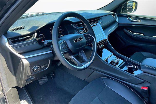 2025 Jeep Grand Cherokee GRAND CHEROKEE ALTITUDE X 4X4 2025 Jeep Grand Cherokee GRAND CHEROKEE ALTITUDE X 4X4