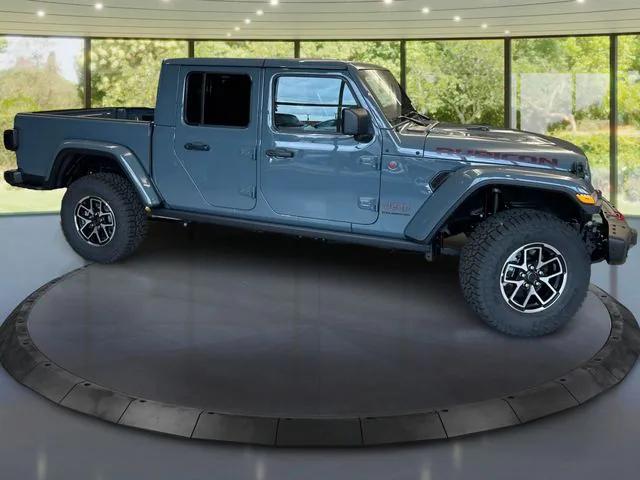 2025 Jeep Gladiator GLADIATOR RUBICON X 4X4