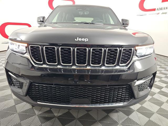 2025 Jeep Grand Cherokee GRAND CHEROKEE LAREDO X 4X4 2025 Jeep Grand Cherokee GRAND CHEROKEE LAREDO X 4X4