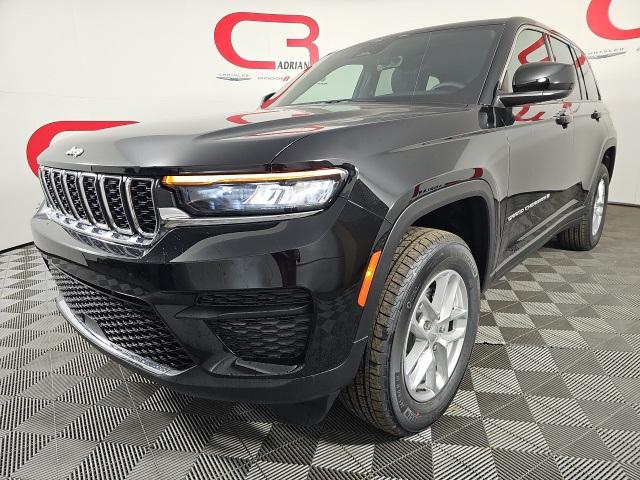 2025 Jeep Grand Cherokee GRAND CHEROKEE LAREDO X 4X4 2025 Jeep Grand Cherokee GRAND CHEROKEE LAREDO X 4X4