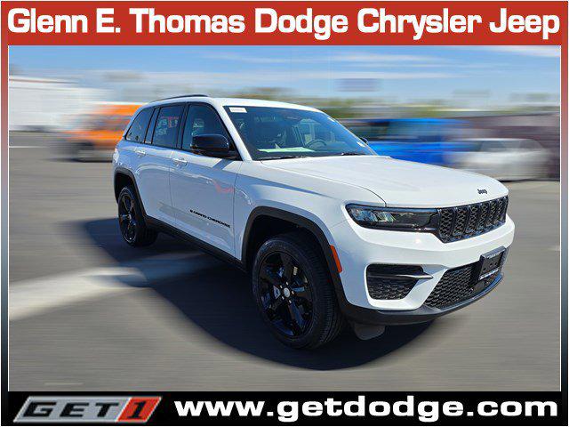 2025 Jeep Grand Cherokee GRAND CHEROKEE ALTITUDE 4X2 2025 Jeep Grand Cherokee GRAND CHEROKEE ALTITUDE 4X2