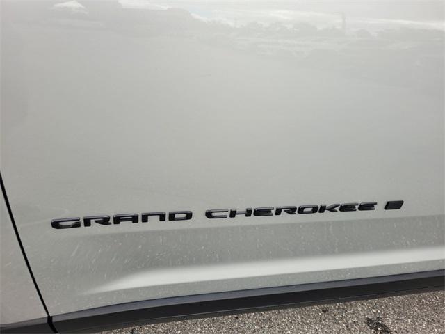 2025 Jeep Grand Cherokee GRAND CHEROKEE LIMITED 4X2