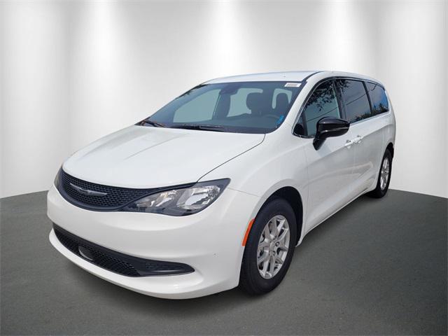 2026 Chrysler Voyager VOYAGER LX