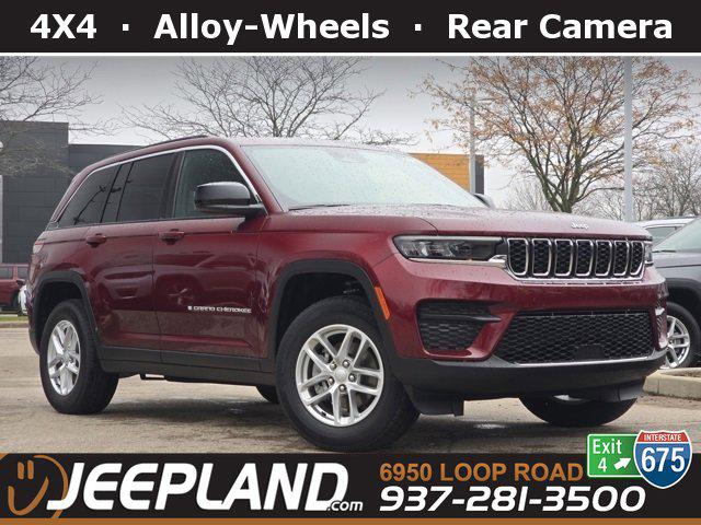 2025 Jeep Grand Cherokee GRAND CHEROKEE LAREDO X 4X4