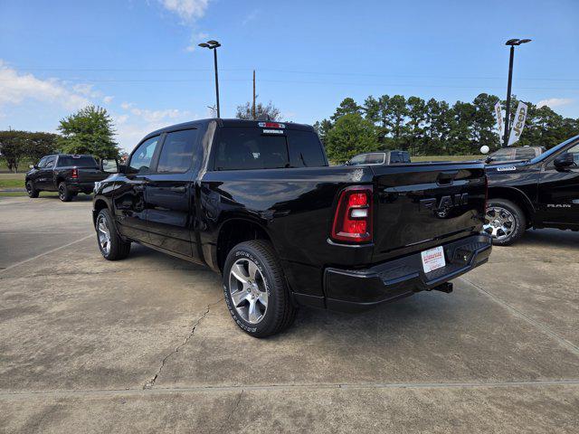 2025 RAM 1500 Tradesman Crew Cab 4x4 57 Box 2025 RAM 1500 Tradesman Crew Cab 4x4 57 Box