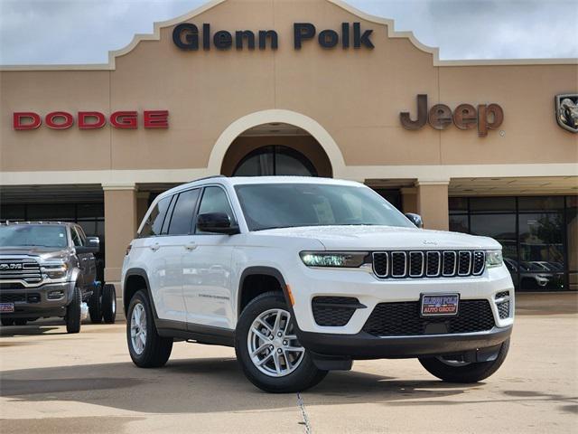 2025 Jeep Grand Cherokee GRAND CHEROKEE LAREDO X 4X4