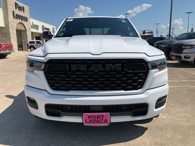 2025 RAM Ram 1500 RAM 1500 TRADESMAN CREW CAB 4X2 57 BOX 2025 RAM Ram 1500 RAM 1500 TRADESMAN CREW CAB 4X2 57 BOX