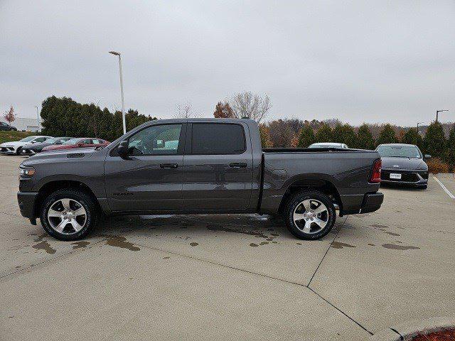 2026 RAM Ram 1500 RAM 1500 EXPRESS CREW CAB 4X4 57 BOX 2026 RAM Ram 1500 RAM 1500 EXPRESS CREW CAB 4X4 57 BOX